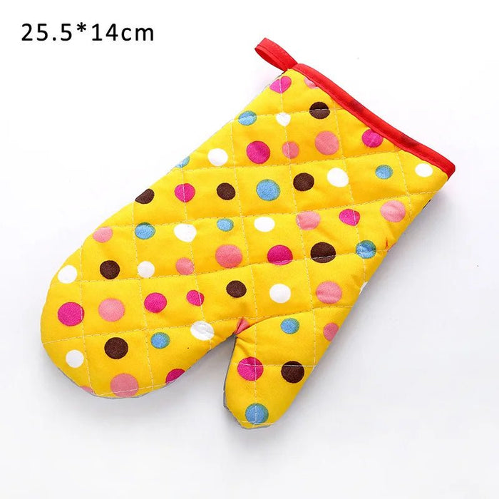 Cute Non - Slip Kitchen Gloves - Yellow & Gray Cotton Nordic Design for Baking, BBQ, Microwave, and Oven Use" - CLICK TIK